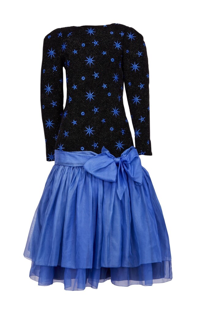 Abendkleid von Diana teuer versteigert