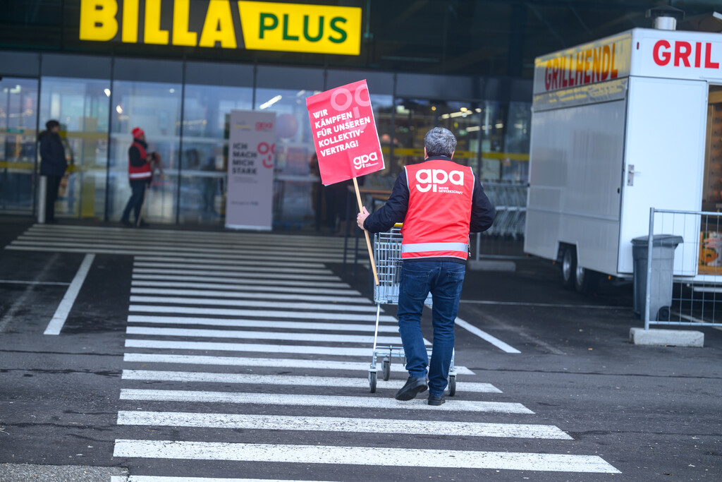 Handels-KV: Kein Termin für 7. Runde, Streiks in Linz und Graz