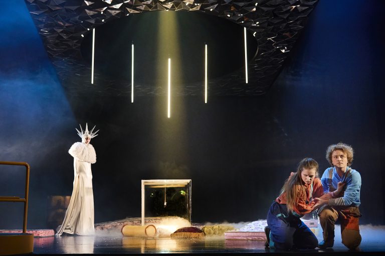 Die Schneekönigin bietet ein fesselndes und unterhaltsames Erlebnis. <span class="copyright">Anja Köhler</span>