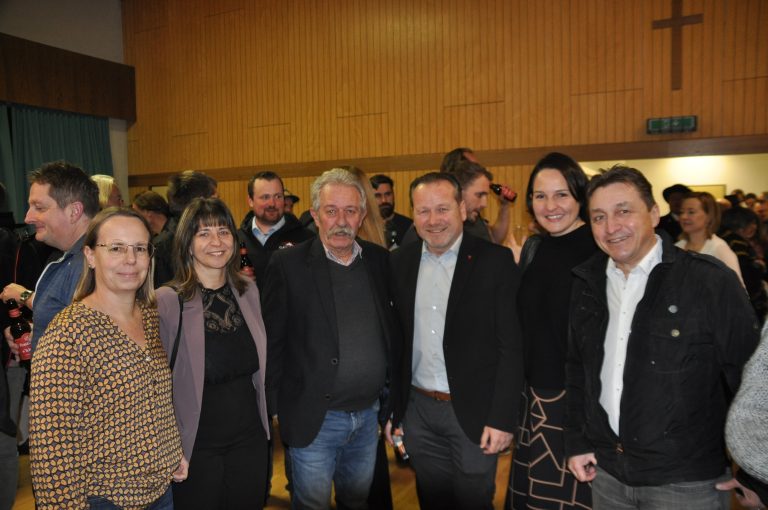 Monika Bischof (Biosphärenpark), Bürgermeisterin Alexandra Martin(Raggal), Bürgermeister Alwin Müller (St. Gerold), Landtagsabgeordneter Harald Witwer, Landtagsvizepräsidentin Monika Vonier, Bürgermeister Werner Konzett (Fontanella).