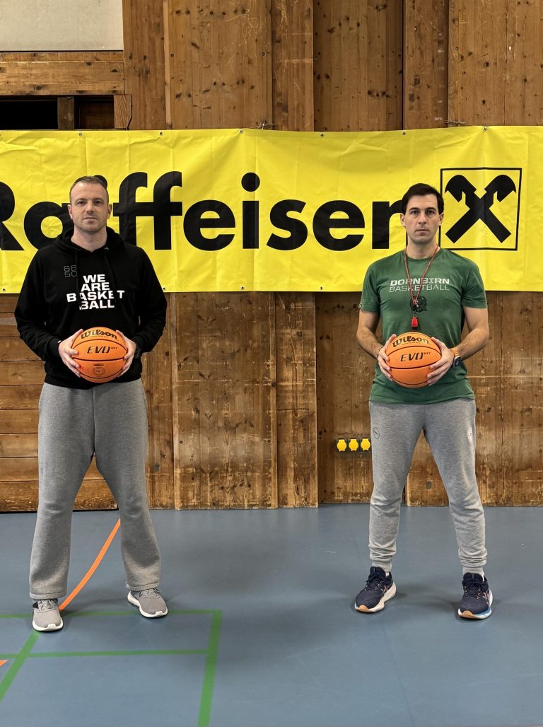 Die beiden Head-Coaches Konstantinos Papavasileiou und Milos Pavlicevic nutzten das Camp, um sich auf Trainingseinheiten zu fokussieren, für die im üblichen Training oftmals die Zeit fehlt.