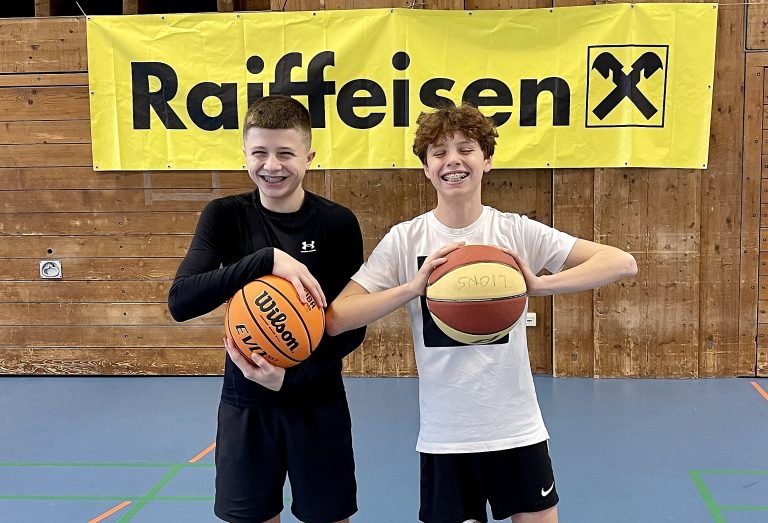 Jonas Petruzzellis und Moritz Walser vom U14A-Team der Lions nutzten das Camp, um sich auf die anstehenden Spiele optimal vorzubereiten.
