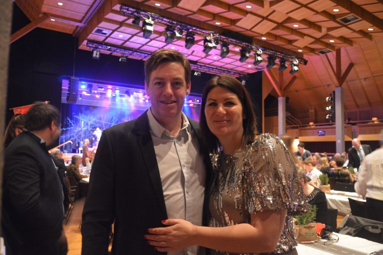Philipp und Beate Hollenstein genossen den festlichen Feuerwehrball.