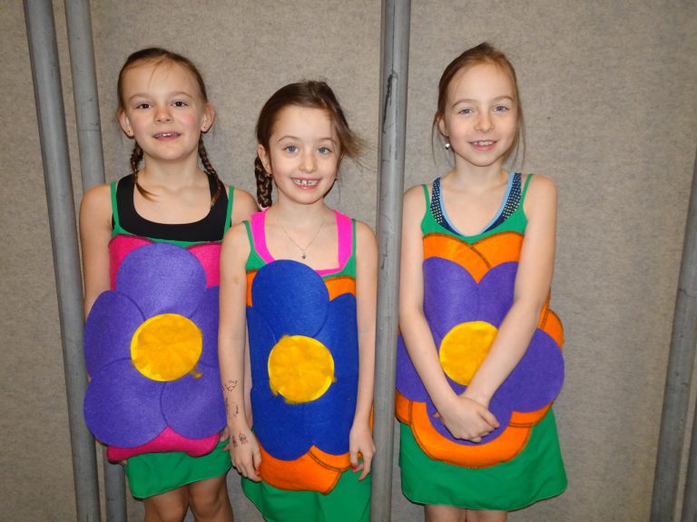 Marielle, Lisa und Annika gehören zu den jüngsten Tanzmäusen bei den Mühlebachern.