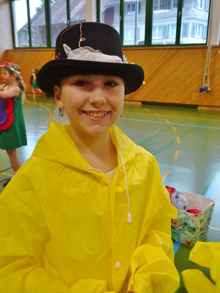 Magdalena Hagen-Zwiener, 11 Jahre, Dornbirn: "Unsere Tanzlehrerinnen sind richtig super und man hat immer Lust mitzumachen, denn die Trainings und die Geschichten sind sehr cool." 