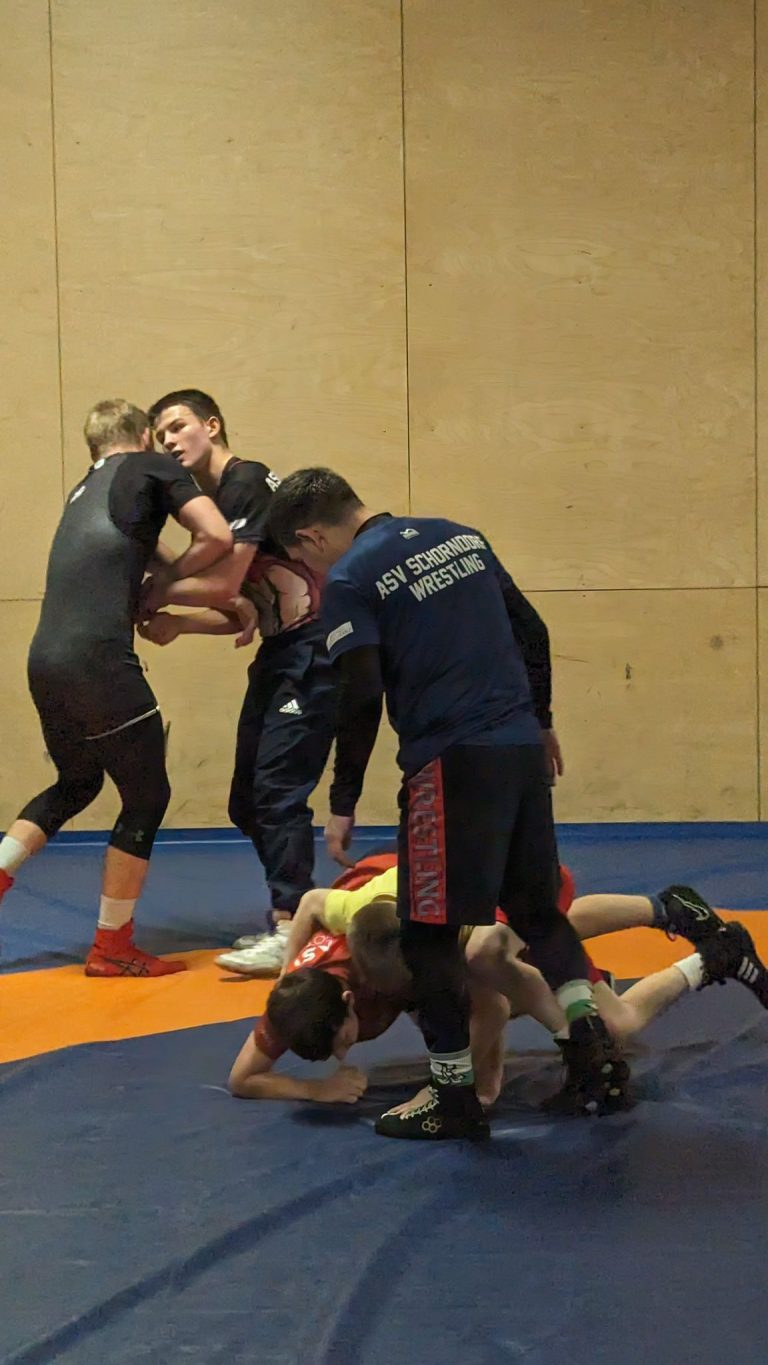 Sportliche Entwicklung : 25 Schüler und Jugendliche nutzen Gelegenheit zur Leistungssteigerung.