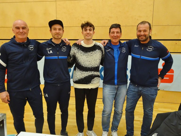 Die Admiraner rund um Hermann Huber, Leopold Arnus, Maximilian Huber, Gerhard "Bubu" Ritter und Herwig Klocker freuten sich über ein gelungenes Nachwuchsturnier.