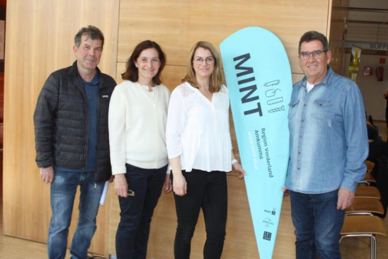 Norbert Preg, Natalie Wojtech, Iris Loacker und GR Helmut Jenny bei einem Event in Rankweil.