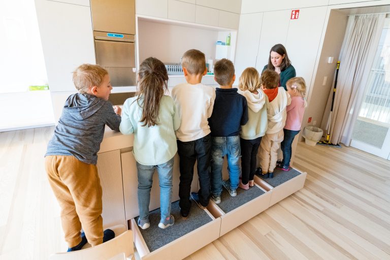 Das neue Gesetz sorgt in Vorarlbergs Kindergärten nicht nur für Begeisterung. <span class="copyright">VN/Stiplovsek</span>