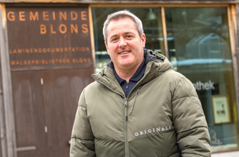 Erich Kaufmann ist seit drei Jahren Bürgermeister der 360-Einwohner-Gemeinde. <span class="copyright">VN/Stiplovsek</span>