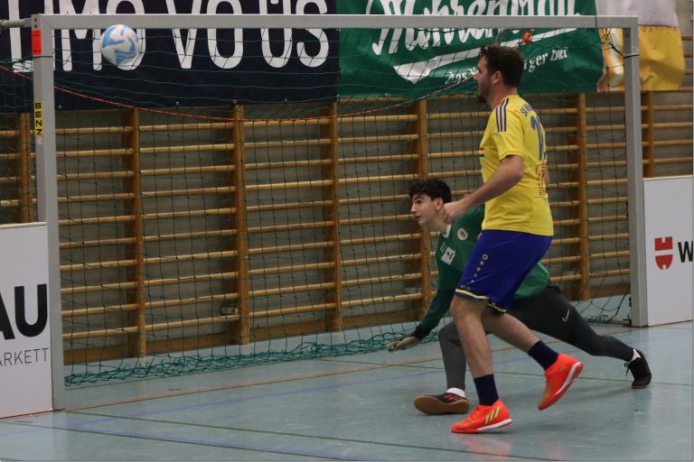 SK Meiningen 1b gewann im Hallenmasters 20 von 26 Spielen und wurde sensationell Achter.  <span class="copyright">VN-TK (10)</span>