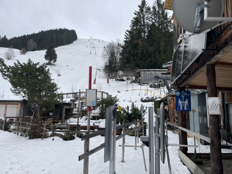 Am Wochenende darf man sich auf zwei Tage mit Skispaß auf der Bazora freuen. <span class="copyright">VN-SAH</span>