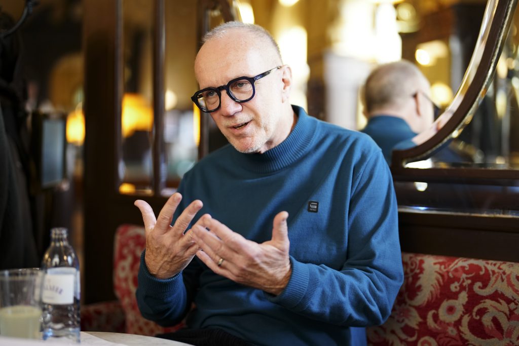 Lesung und Dialog mit dem Autor Daniel Glattauer in Lech