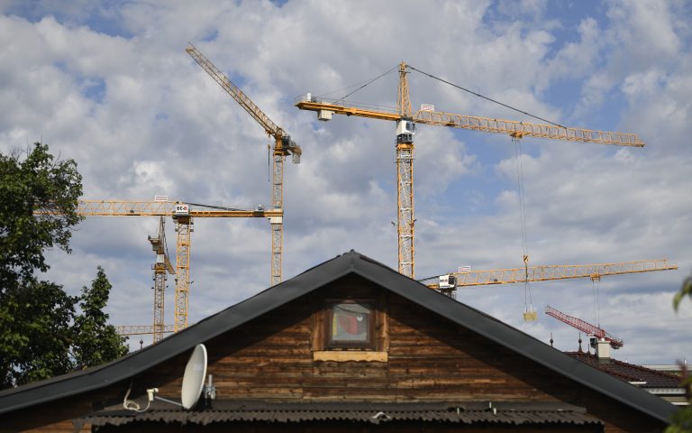 Seit Monaten laufen politische Debatten rund um die KIM-Verordnung. Nun hat der Verfassungsgerichtshof erstmals inhaltlich entschieden. <span class="copyright">APA/Harald Schneider</span>