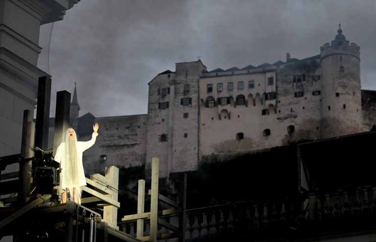 Sein “Jedermann” gehört alljährlich zum Fixprogramm der Salzburger Festspiele. <span class="copyright">APA/BARBARA GINDL</span>