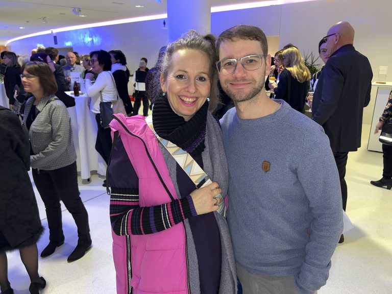 Alexandra und Daniel Steinacher bei bester Laune.  <span class="copyright">franc</span>