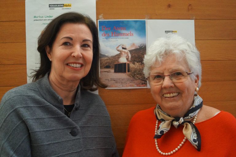 Annemarie Bernhard und Gabriele Berlinger.