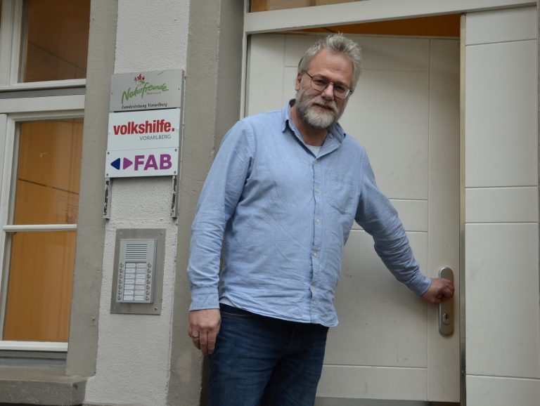 MENSCHEN VON NEBENAN