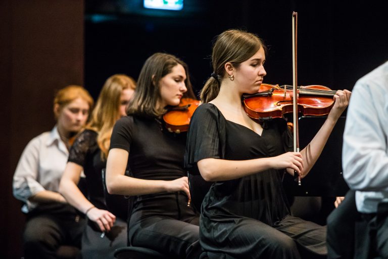 Zu den Höhepunkten der letzten zehn Jahre zählen die Konzertreisen des Jugendsinfonieorchester Dornbirn. <span class="copyright"> phillip steurer</span>