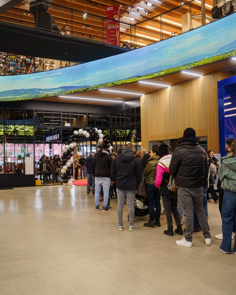 Den ersten 111 Gästen wurde ein 20-Euro-Gutschein spendiert. <span class="copyright">Le Burger</span>