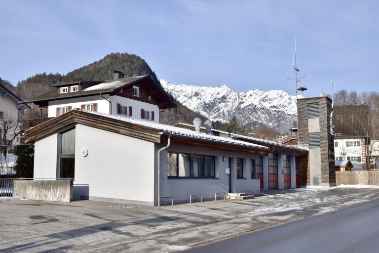Derzeit ist die Bergrettung im Keller der Tschaggunser Feuerwehr untergebracht. <span class="marker"><span class="copyright">SCO</span></span>