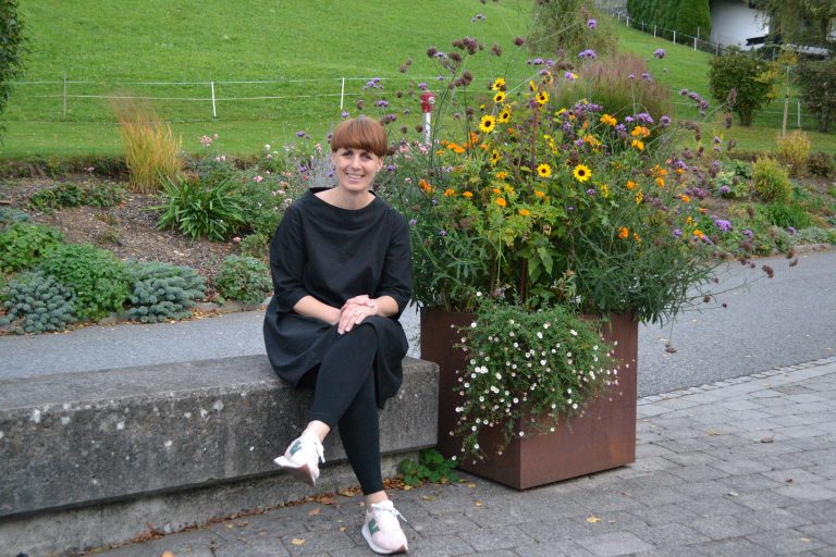 Irene Christof organisiert gemeinsam mit Kolleginnen und Kollegen Trauer-Angebote im ganzen Land.