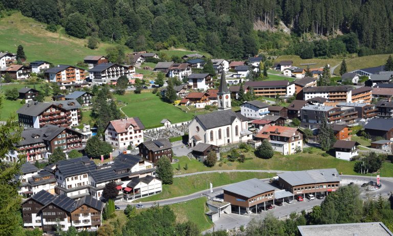 Gaschurn befürchtet eine Abwanderung, wenn die Einheimischen nicht schnell aus dem Tal hinaus- und hineinkommen. <span class="copyright">SCO</span>
