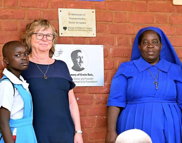 Andrea Reis berichtete beim Informationsabend von ihrer letzten Reise nach Malawi. <span class="copyright">Reis</span>