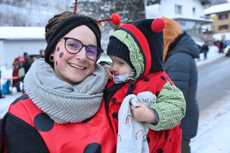 Große und kleine Marienkäfer waren auch dabei.