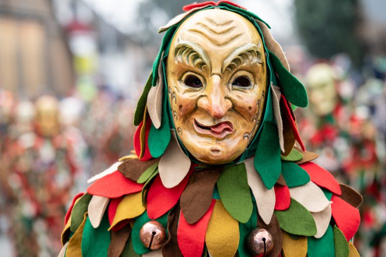 Der Fantasie bei den Kostümen und Masken waren keine Grenzen gesetzt.