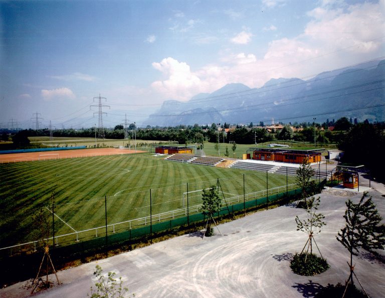 1990 wurde das Stadion Schnabelholz offiziell eröffnet. <span class="copyright">Gemeinde</span>