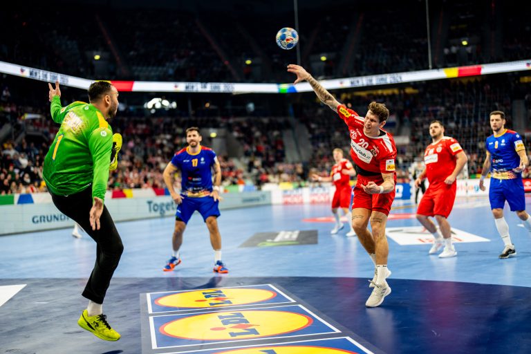 So wie Kapitän Bilyk wird auch Flügelflitzer Sebastian "Seppo" Frimmel in der Partie gegen Kroatien zum 100. Mal das Trikot des Nationalteams tragen. <span class="copyright">GEPA</span>