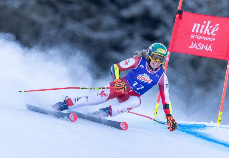 Auch Katharina Liensberger kam mit der eisigen Piste nicht zurecht.<span class="copyright">gepa</span>