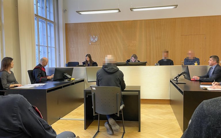 Der 62-jährige Vorarlberger vor dem Schöffensenat. <span class="copyright">VN/MMH</span>