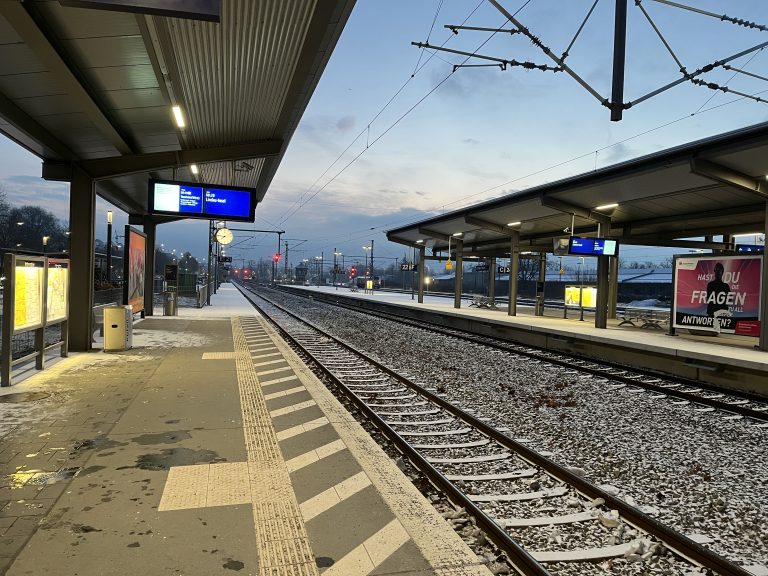 Die Gleise bleiben ab Mittwoch wieder weitestgehend ungenutzt. <span class="copyright">VN/Plesch</span>