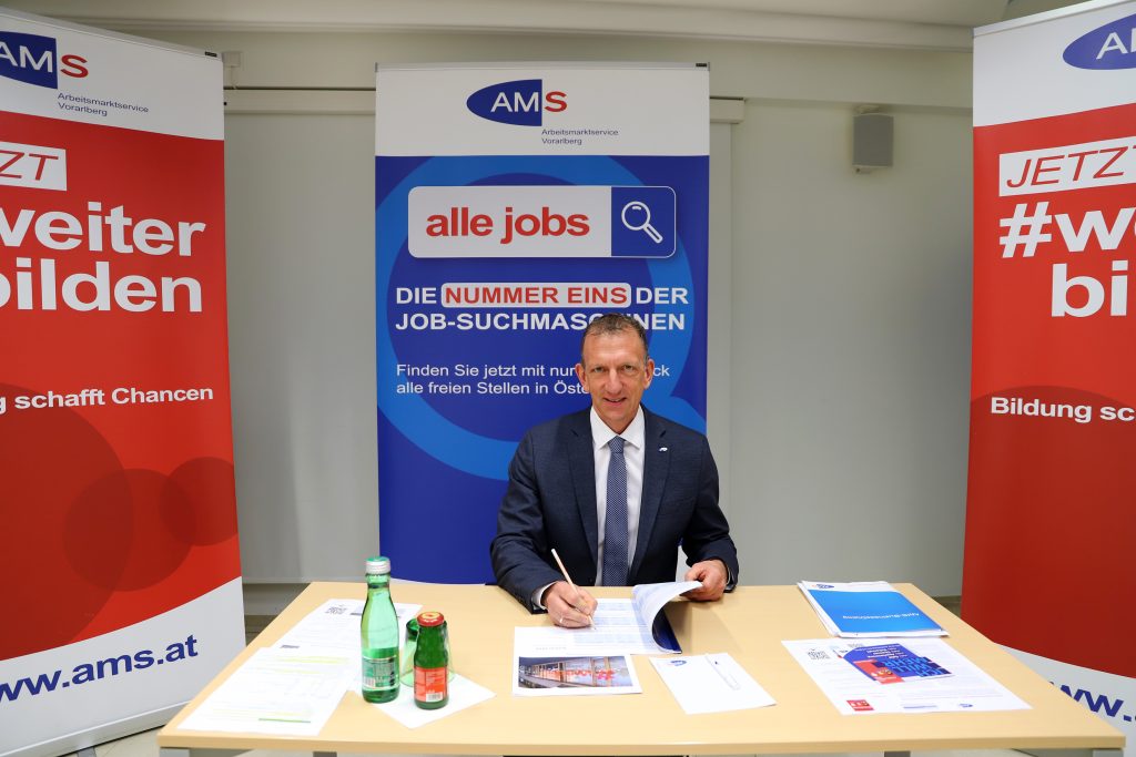 Arbeitslosigkeit in Vorarlberg steigt weiter: Bau und Industrie besonders betroffen