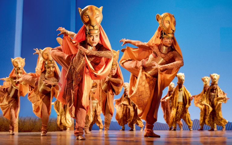 Über 50 Schauspieler erwecken mehr als 200 Tierfiguren zum Leben.  <span class="copyright"> Deen van Meer/Disney</span>