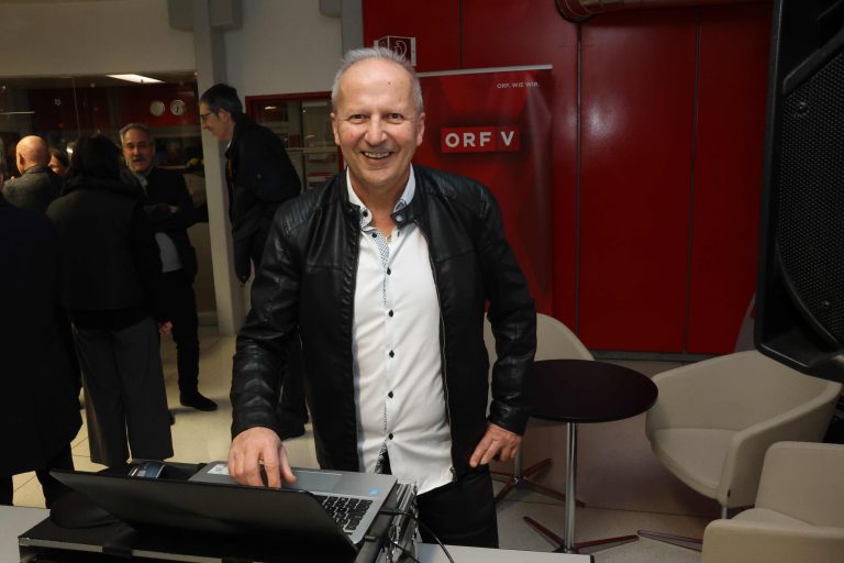 DJ Gerhard „Gerry“ Sulzbacher.