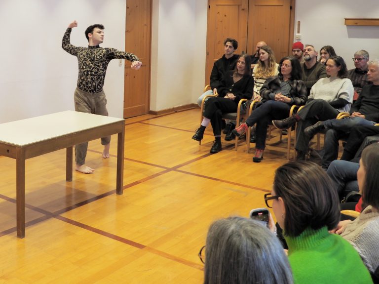 Fabian Tobias Huster begeisterte die Zuseher mit seinen beiden Tanz-Performances. <span class="copyright">Sigrid Juen</span>