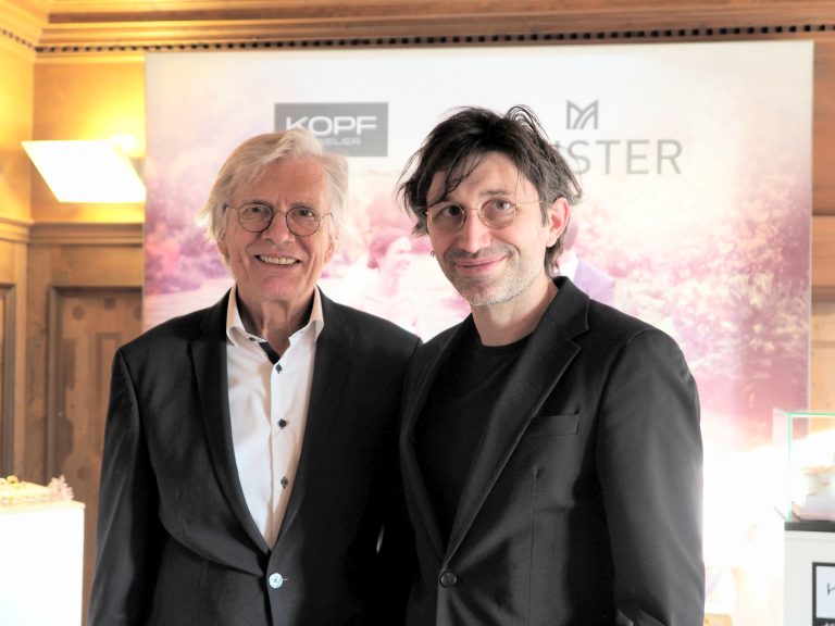 Unter den Ausstellern: Helmut und Andreas Kopf (Juwelier Kopf).
