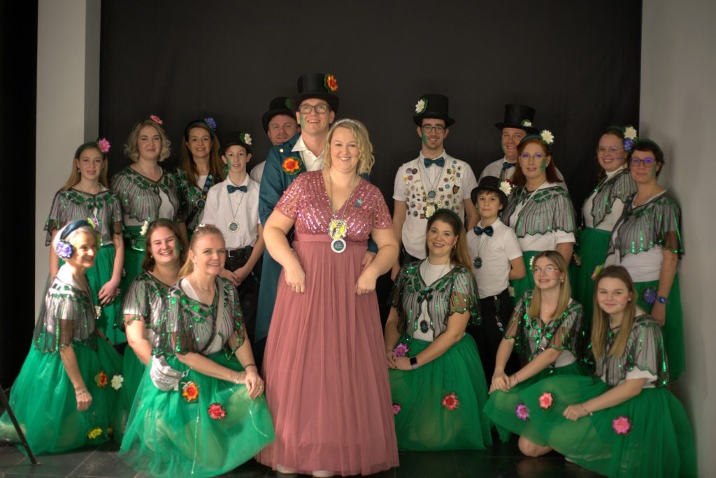 Glanz und Gloria beim Hörbranzer Raubritterball