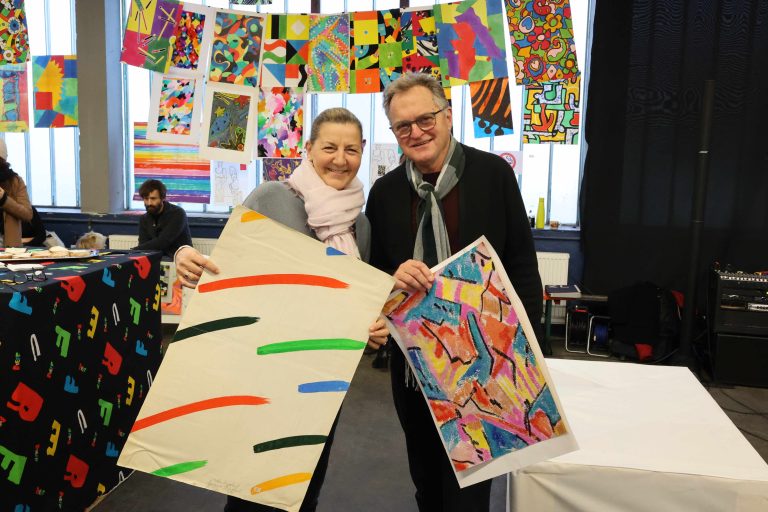 Sabine und Ulrich Herburger mit Dessins.