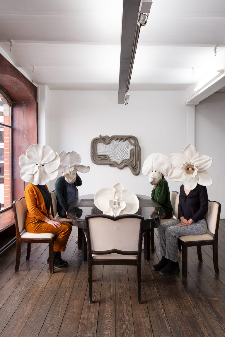 Werke der tschechischen Künstlerin Anna Hulačová sind ebenfalls in Bregenz zu sehen: „monstro plantes“.<span class="copyright">Emilie Vialet</span>