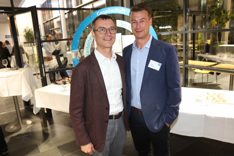 Wolfgang Baur (Haberkorn) und Jürgen Winder (Meusburger Immobilien). <span class="copyright">AME/12</span>