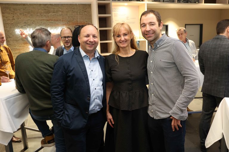 Oskar Rauch (Haberkorn), Bettina  (Rosengold Kosmetik, Wellness) und Andreas Abendroth.