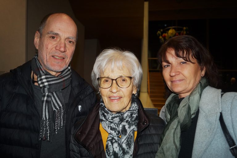 Zeitzeugin Huberta Brändle erinnert sich noch genau, begleitet von Wolfgang und Sigrid Brändle.