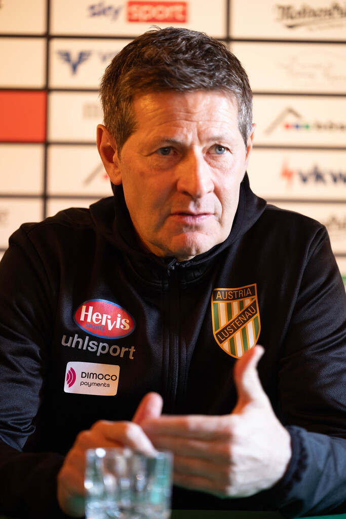 Andreas Heraf hat als Trainer der Austria viel vor, glaubt an das Wunder Klassenerhalt. Die Aufgabe hat den Wiener gereizt und dazu bewogen, nach Lustenau zu wechseln.harti