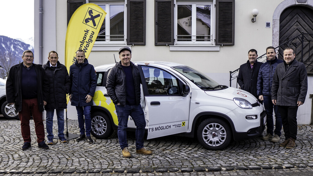 Neues Fahrzeug für den ­Sozialsprengel Blumenegg