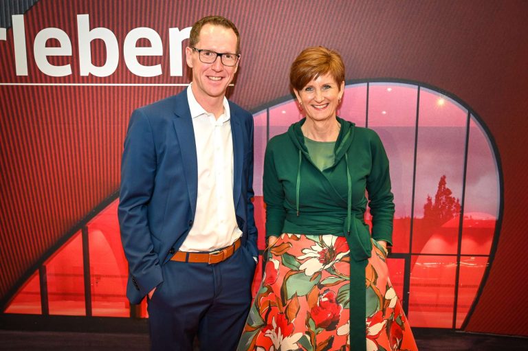 Messe-Präs. Martin Dechant und GF Sabine Tichy-Treimel. <span class="copyright">FA/Mittelberger</span>