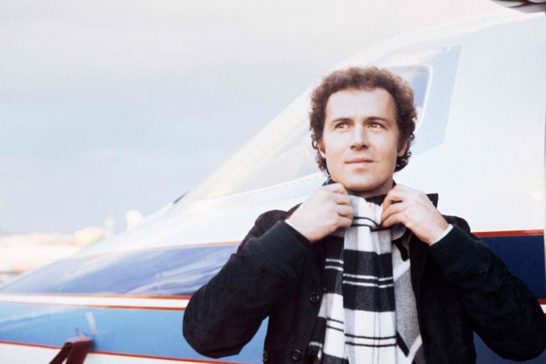 Der damalige Trainer als Sonnyboy.